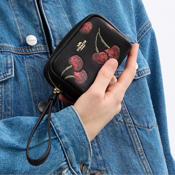 Coach Pouch Wristlet With Cherry Print NWT - Picture 6 of 8